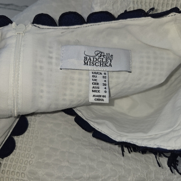Belle BADGLEY MISCHKA Daya Dress Ivory Navy Women’s Size 0 - Picture 11 of 14
